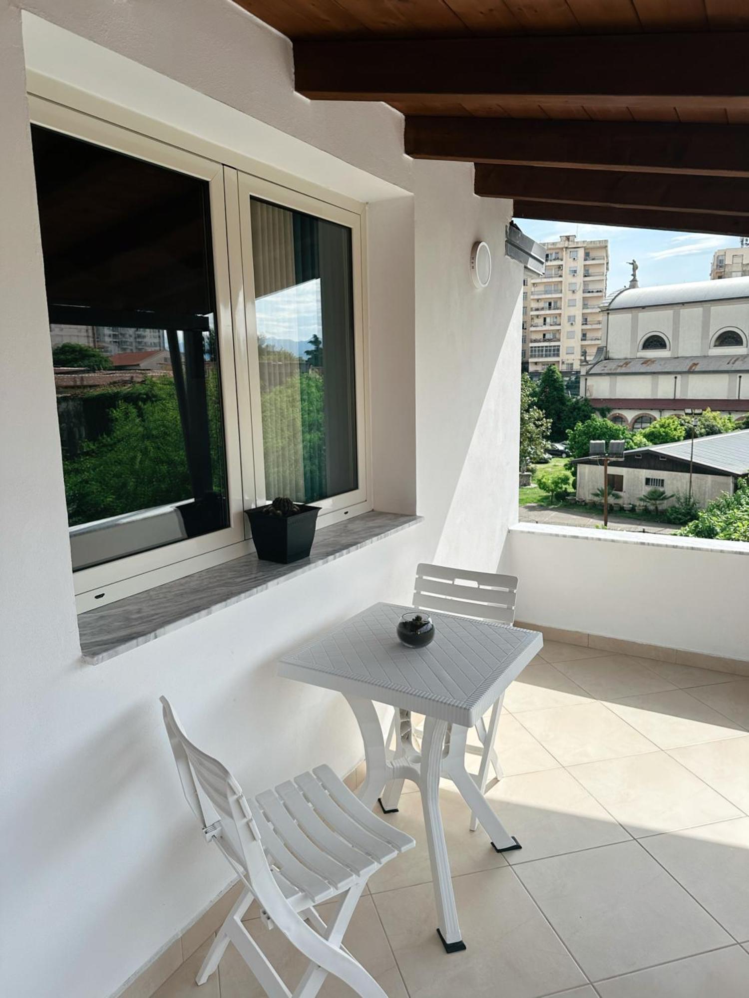 Ferienwohnung Js House Shkoder 2 Exterior foto